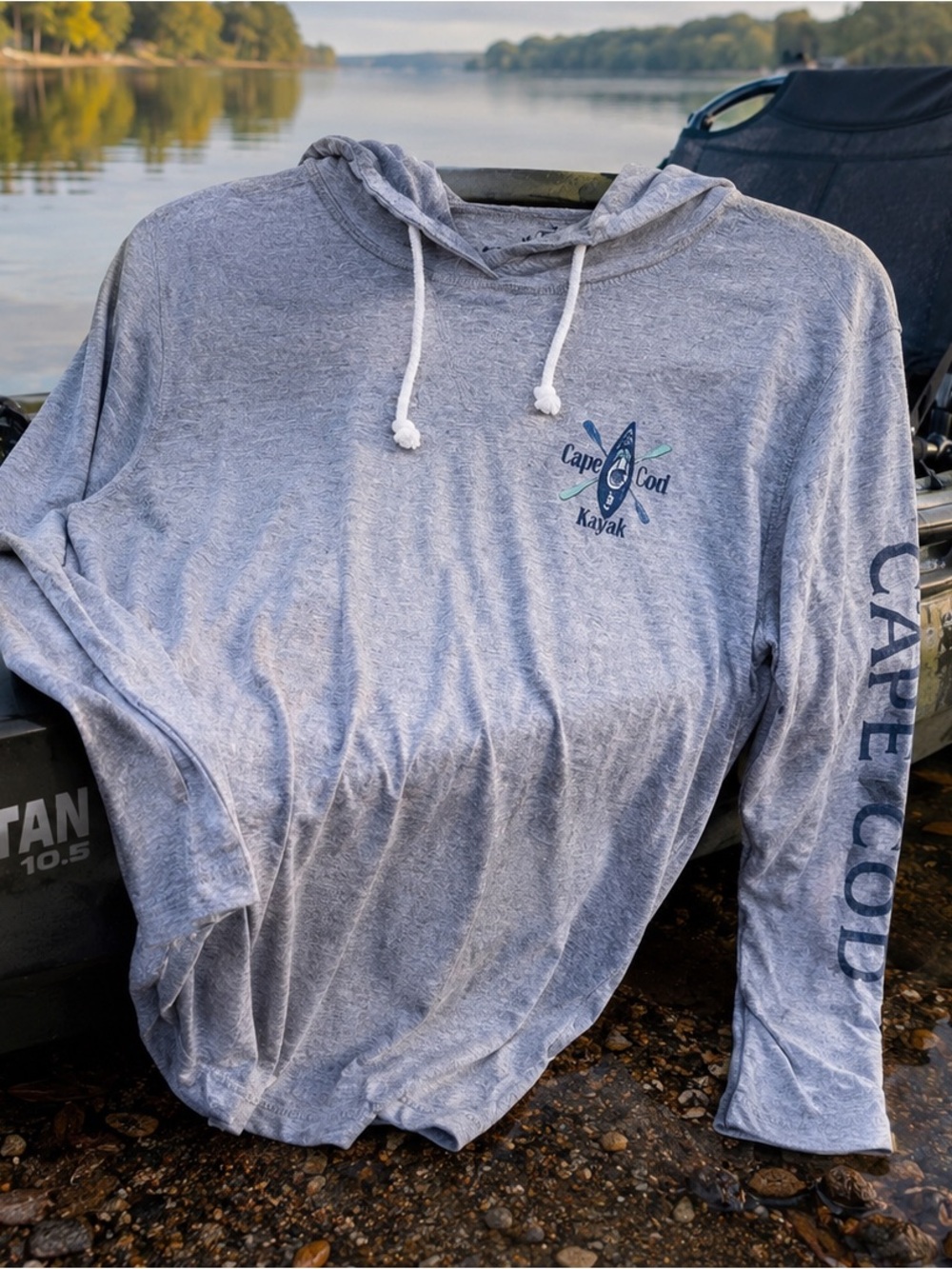 Cape Cod Kayak Men's Long Sleeve Hooded Tee - Heather Gray